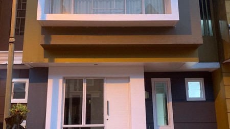 Rumah Nyaman di Malibu Village, Gading Serpong - Lingkungan Asri & Strategis