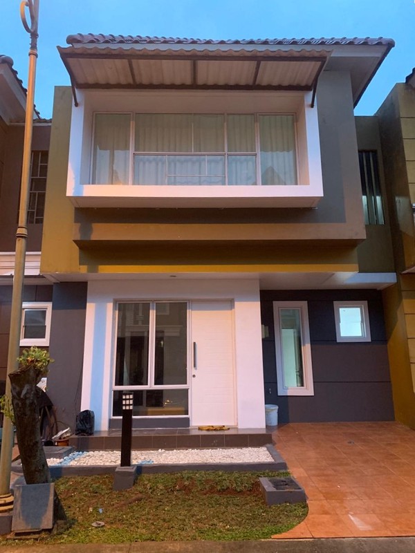 Rumah Nyaman di Malibu Village, Gading Serpong - Lingkungan Asri & Strategis