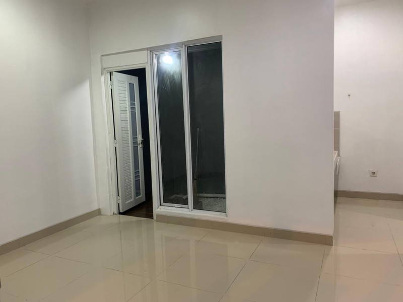 Rumah Nyaman di Malibu Village, Gading Serpong - Lingkungan Asri & Strategis