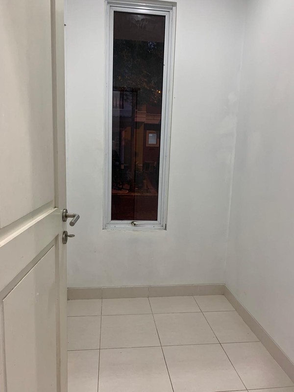 Rumah Nyaman di Malibu Village, Gading Serpong - Lingkungan Asri & Strategis