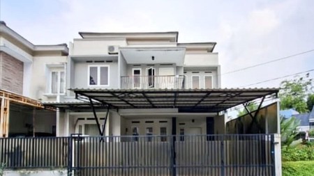 Rumah 2 Lantai, Bangunan Kokoh dan Rapih, Bebas banjir Lokasi strategis dekat ST. Sudimara