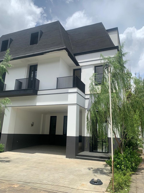 Rumah Bagus Di Tetha House, Jl Pondok Pinang Kebayoran Lama Jakarta Selatan