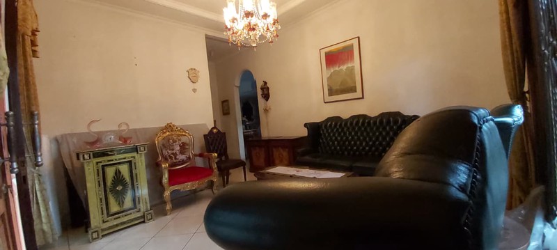 Rumah Bagus Di Jl H Saiyan Pondok Ranji Tangerang Selatan