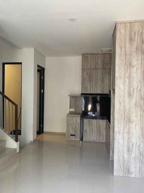 Rumah Bagus Di U Ville Bintaro Jaya Sektor 7