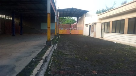 Gudang & Tanah 2.700 m2 di Jl Raya Pondok Cabe - Tangerang Selatan