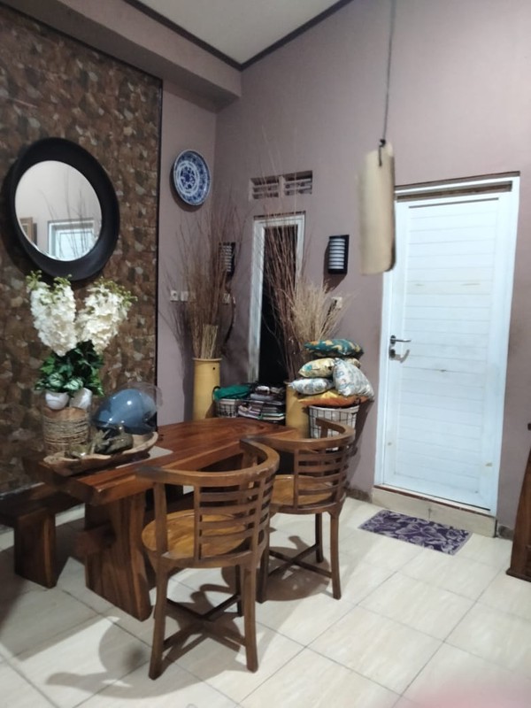 Rumah Siap Huni dengan Hunian Nyaman dan Asri di Sawangan, Depok