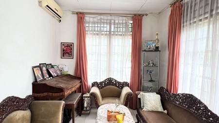 Rumah siap Huni,posisi hoek di Bintaro Jaya 9