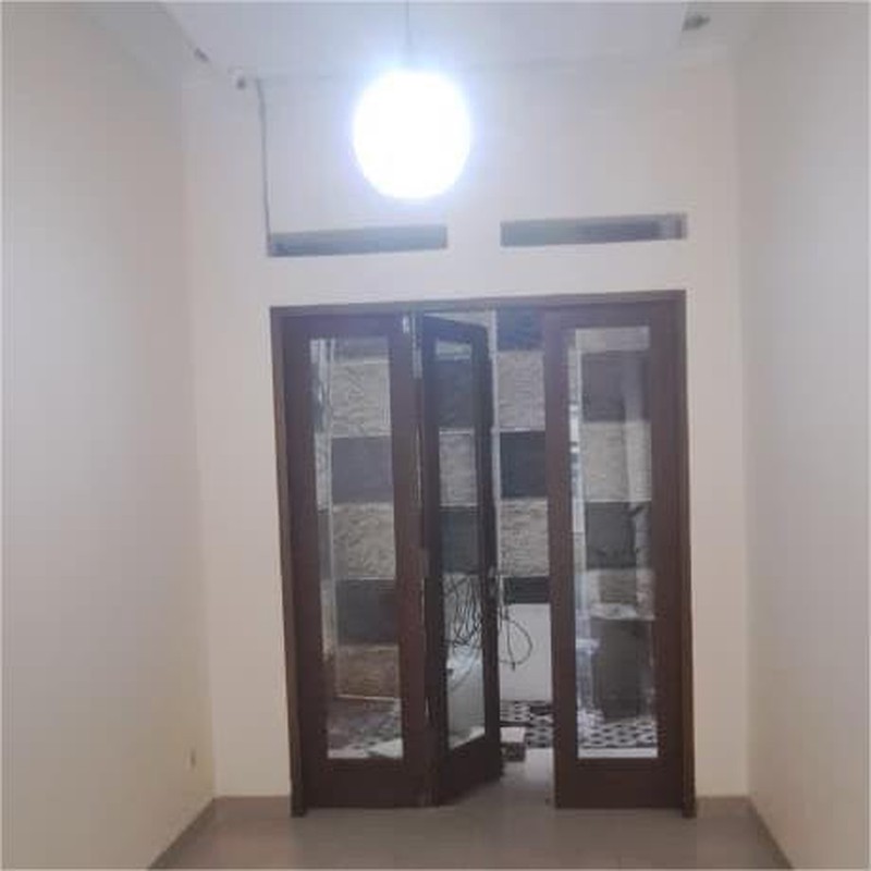 Rumah 2 Lantai di Tebet Timur Jaksel