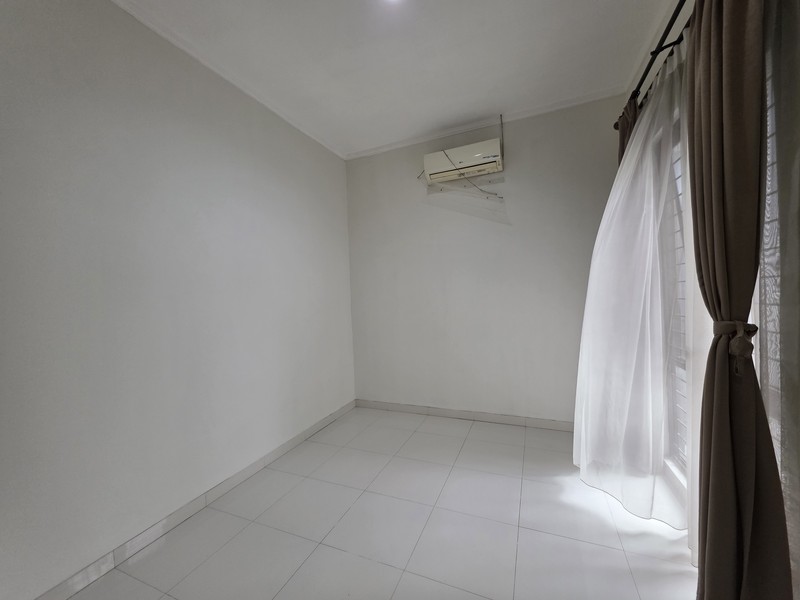 Rumah Bagus Hook Siap Huni Asri di Discovery Cielo, Bintaro Jaya Sektor 9