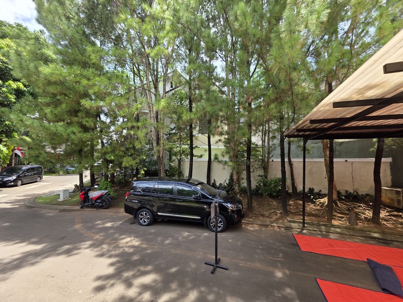 Rumah Bagus Hook Siap Huni Asri di Discovery Cielo, Bintaro Jaya Sektor 9