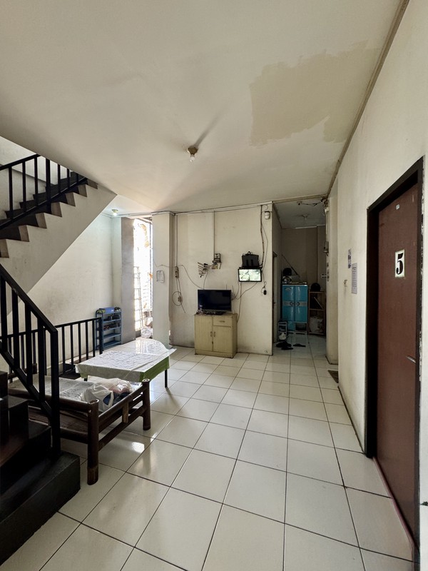 Dijual  Ruko Kos-Kosan 3 Lantai di Jalan Deli, Koja, Jakarta Utara 