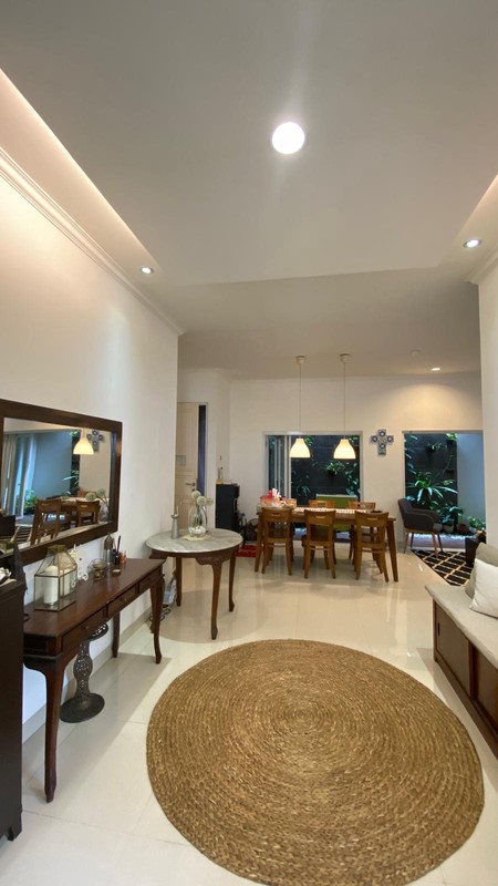 Rumah Bagus,dalam ruangan rapih di Bintaro Jaya 9