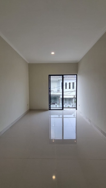 Rumah Baru,dalam cluster di Bintaro Jaya 9