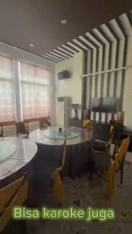 Dijual / Disewakan 2174 m2 Gedung Sidoarjo Kota Jl. Kahuripan Nirwana - Entalsewu Buduran Sidoarjo - Nol Jalan Raya Kembar Komersial Area - Parkiran Mobil Luas - Kapasitas Ballroom 1000 Orang - Full F