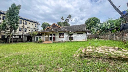 Dijual Rumah Hitung Tanah di Perumahan Flamboyan 