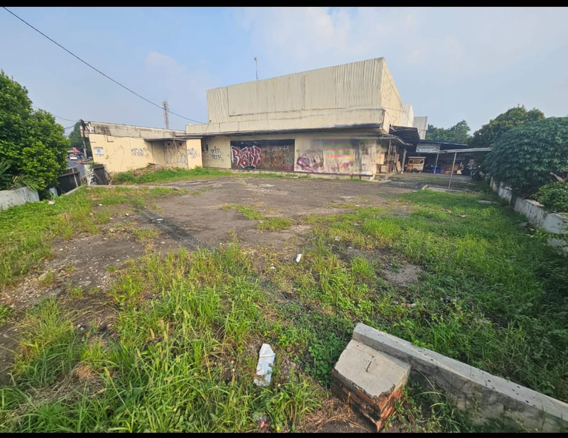 Jual Tanah Strategis Pertigaan ke Cirendeu