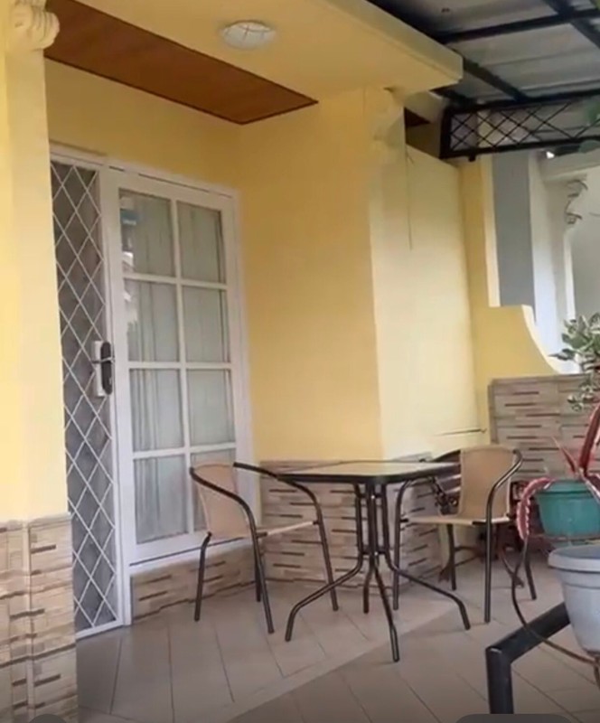 Dijual rumah di Telaga Golf Sawangan 