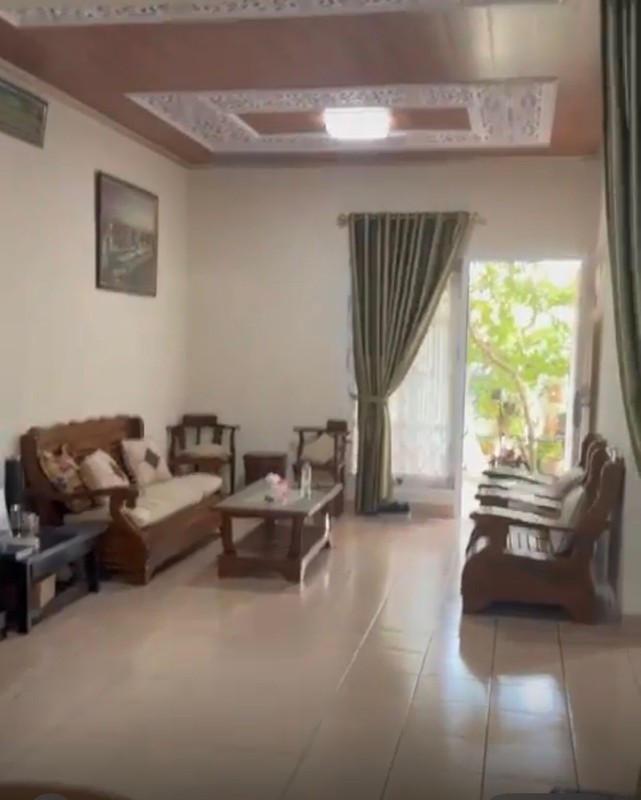 Dijual rumah di Telaga Golf Sawangan 