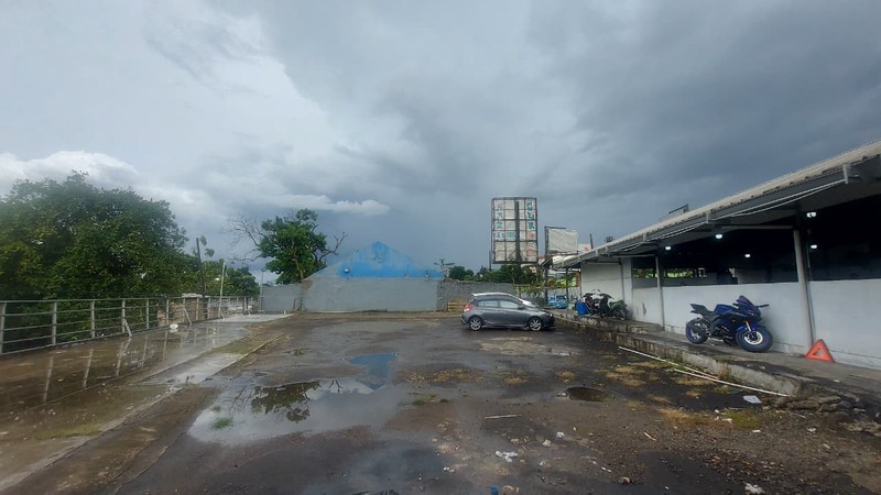 Tanah Pinggir Jalan Raya Cirendeu Akses Ramai dan Potensial Untuk Usaha.