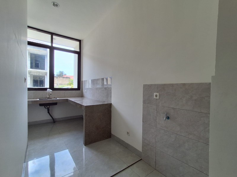 DIJUAL RUMAH BARU Lavida Legoso, Cirendeu Tangerang