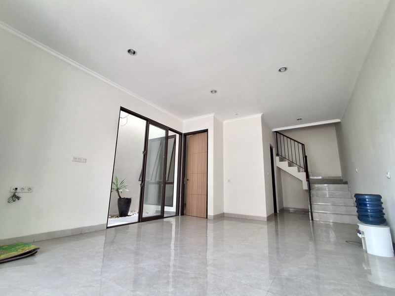 DIJUAL RUMAH BARU Lavida Legoso, Cirendeu Tangerang