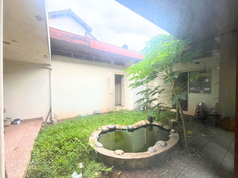 Rumah Hitung Tanah Area Cipete