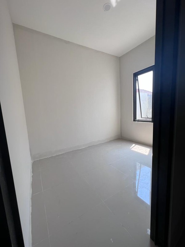 Rumah Baru Minimalis Siap Huni dan Lokasi Strategis @Kebayoran Lama.