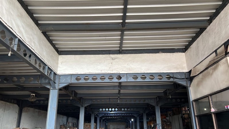 Murah Dijual Gudang Raya Kalianak Timur - Margomulyo Surabaya - Akses Truk Kontainer 40 Feet - Lokasi Bagus Dekat Margomulyo , Pelabuhan Tanjung Perak , Dupak, Akses Tol