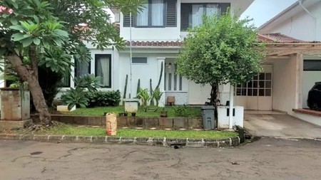 Rumah Cantik Bersih Siap Huni di Bintaro Jaya dengan Luas 216 m2 dan Bangunan 200 m2 Surat SHM KT 3+1 dan KM 3+1