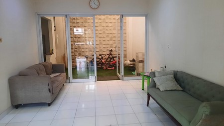 Rumah 2 Lantai di Ciputat KT 3+1 KM 3+1 Surat SHM.