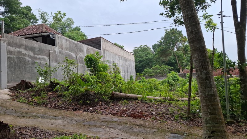 Tanah Pekarangan Luas 405 Meter Persegi Dekat Kawasan Wisata Kasongan Bantul.