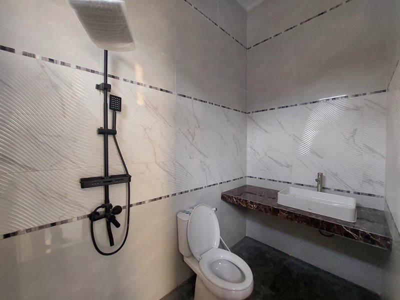 Dijual Rumah Janur Kuning, Kelapa Gading Rumah Brand new, siap huni, lokasi stratagis