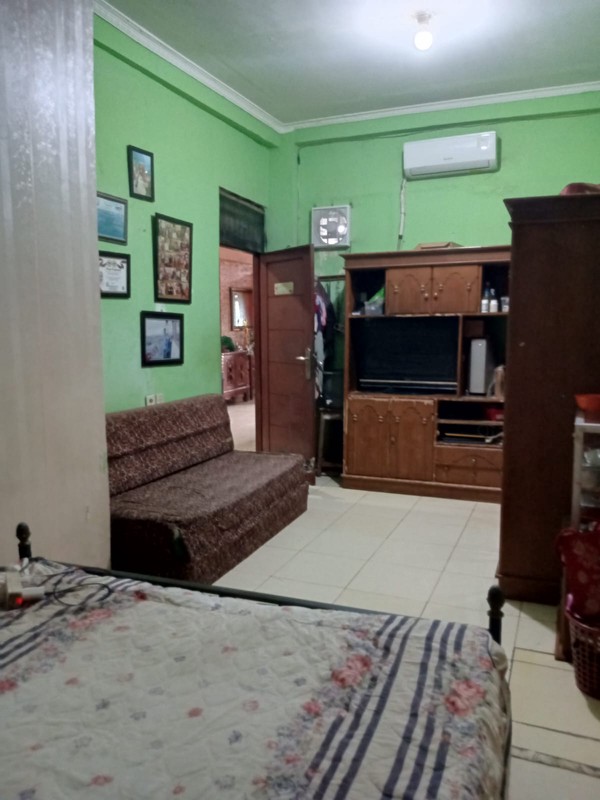 Dijual Rumah di JL. Nanas VI Perum 1 Karawaci Tangerang