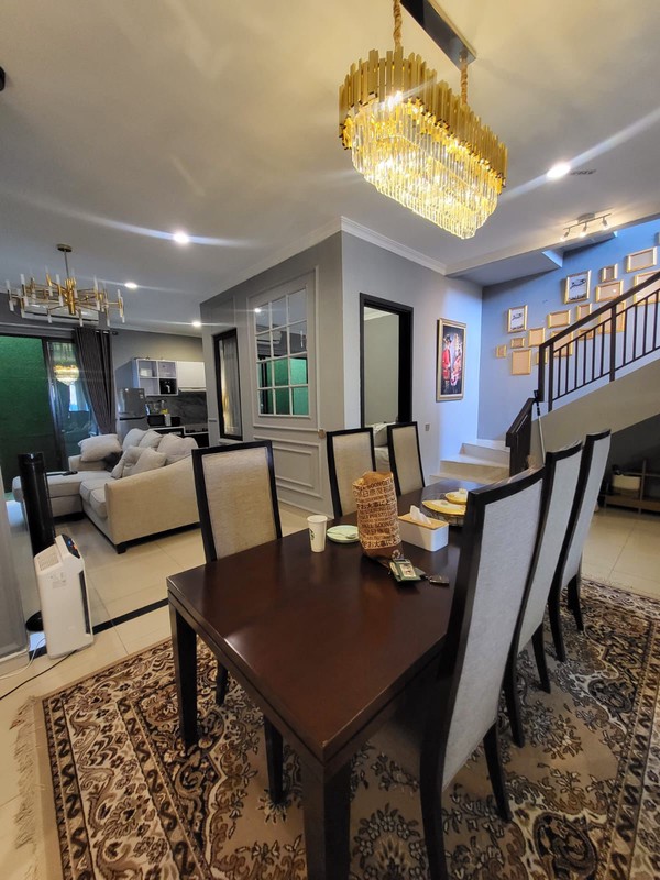 Rumah Siap Huni dengan Hunian Nyaman dan Asri di BSD City