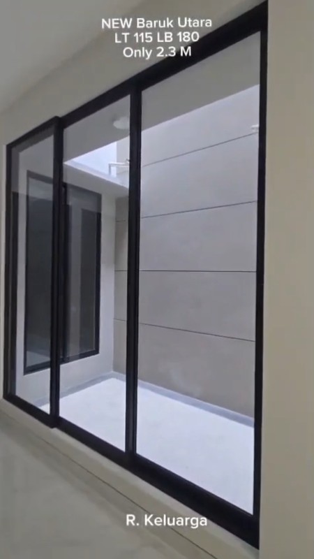 Dijual Rumah Baru Jalan Baruk - Kedung Baruk - Rungkut Surabaya Timur - Spesial Row Jalan Lebar 3,5 Mobil - Kamar Tidur 4 Plus 1 - Carport Masuk 2 Mobil Dekat Raya Merr, Galaxy Mall