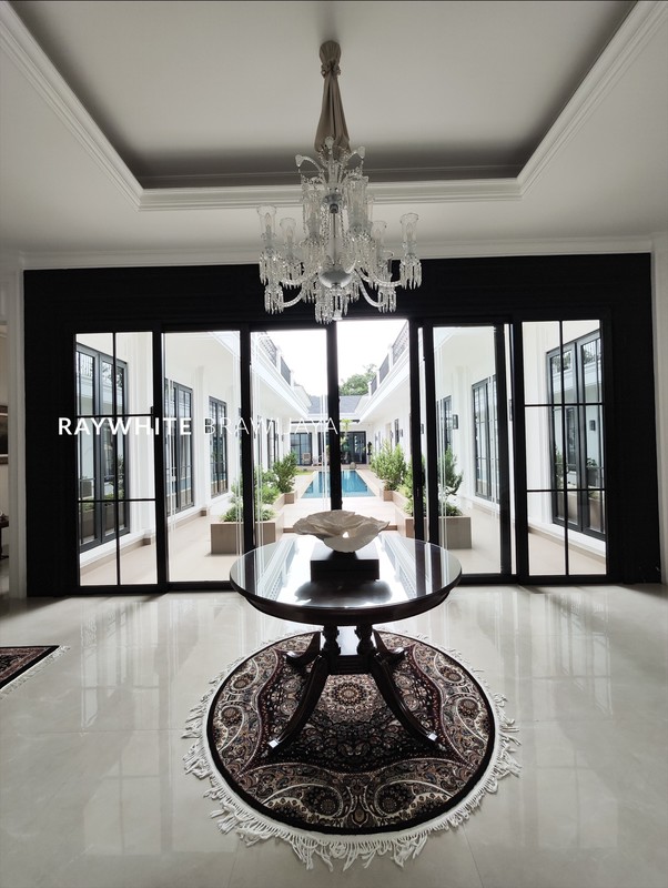 Brand New Classic Modern Luxurious Home Pondok Pinang Area
