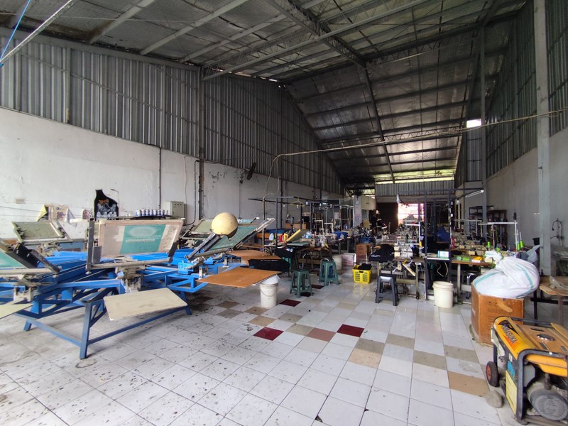 Dijual Bangunan Komersial di Nitikan Baru, Umbulharjo, Yogyakarta! Cocok Gudang/Pabrik/Kantor