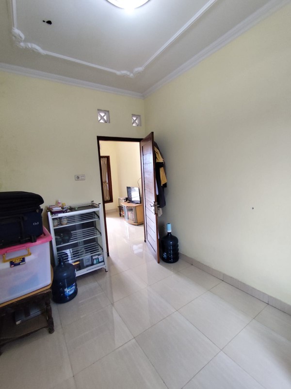 Investasi & Hunian Rumah 2 Lantai Siap Huni Dekat Kampus UPY - Kasihan, Bantul