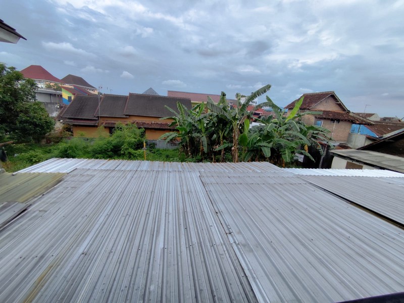 Investasi & Hunian Rumah 2 Lantai Siap Huni Dekat Kampus UPY - Kasihan, Bantul