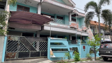 Dijual Rumah di Jalan Satelit Indah Surabaya Barat