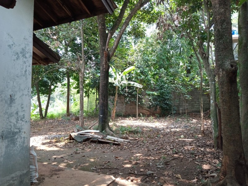 DIJUAL RUMAH dan TANAH - Pendowo Cinere