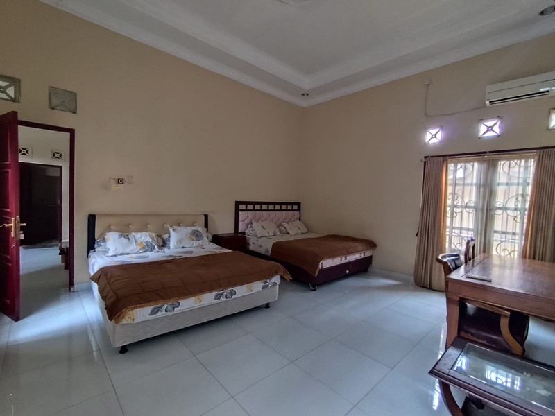  Dijual Rumah Mewah 526 Meter Persegi di Condongcatur , Sleman! Cocok untuk Guest House/Kantor