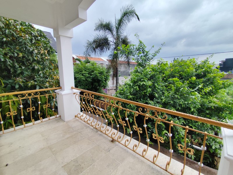  Dijual Rumah Mewah 526 Meter Persegi di Condongcatur , Sleman! Cocok untuk Guest House/Kantor