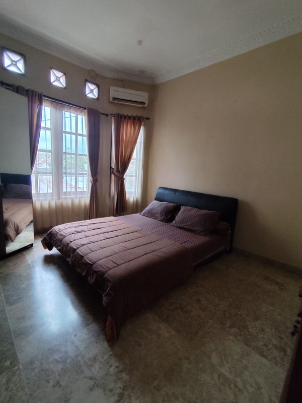  Dijual Rumah Mewah 526 Meter Persegi di Condongcatur , Sleman! Cocok untuk Guest House/Kantor