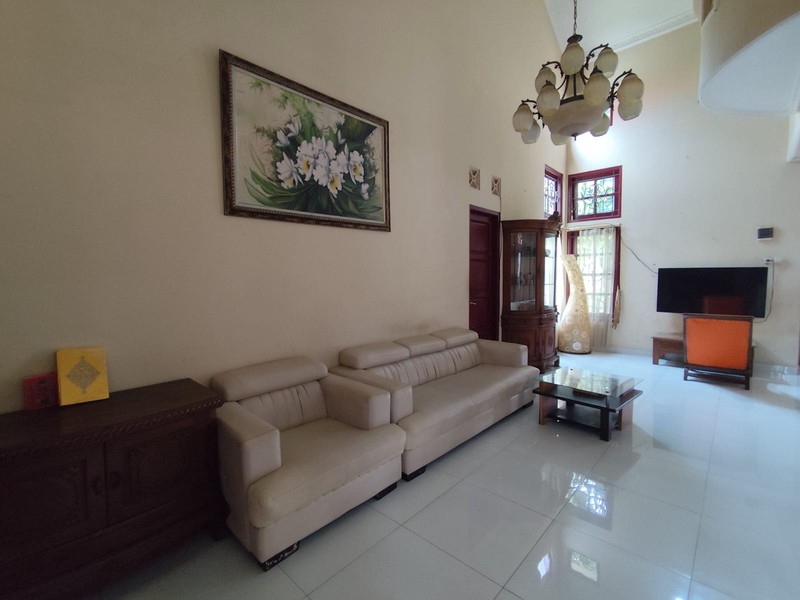  Dijual Rumah Mewah 526 Meter Persegi di Condongcatur , Sleman! Cocok untuk Guest House/Kantor