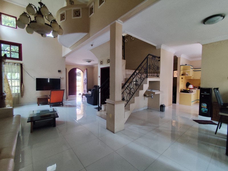  Dijual Rumah Mewah 526 Meter Persegi di Condongcatur , Sleman! Cocok untuk Guest House/Kantor