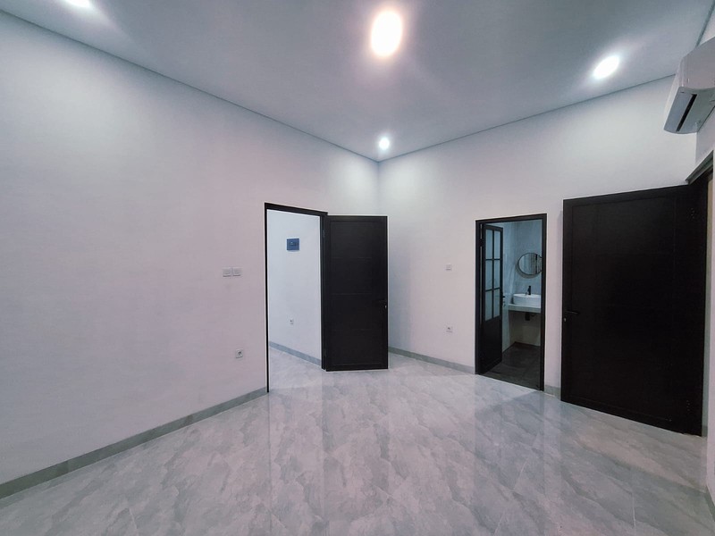 Rumah minimalis  brand new siap huni di Graha Bintaro 