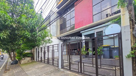 Dijual Ruko 4 Lantai Di Dekat Bendungan Hilir Raya 