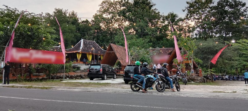 Peluang Bisnis, Dijual Tanah 4.860 Meter Persegi Bonus Bangunan Eks-Resto di Karangmojo, Gunungkidul