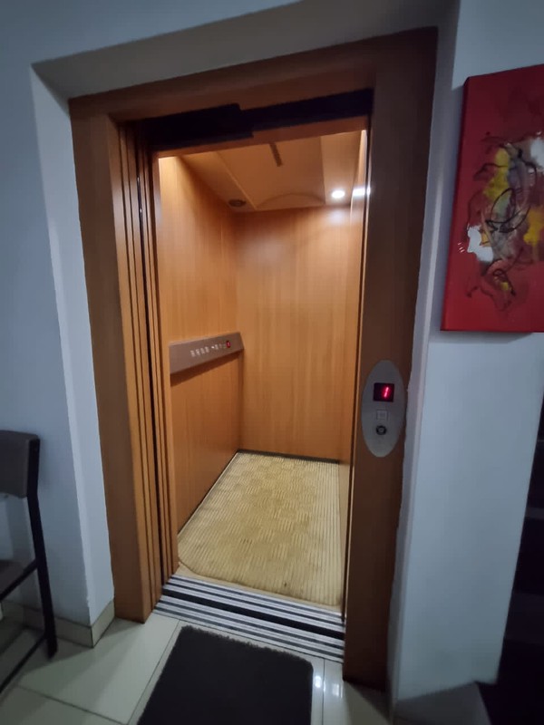 Aset Komersial Super Premium, Ruko 3 Lantai  Di Ring Road Utara , Condongcatur, Depok, Sleman